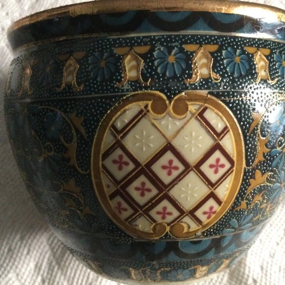 Beautiful Hand painted small planter vase bowl blue 3.75" x 4.75" - Picture 4 of 9